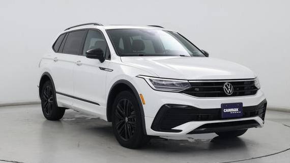 VOLKSWAGEN TIGUAN 4MOTION 2022 3VV8B7AX2NM035792 image